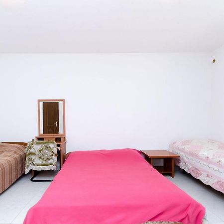 Apartments Massimo Ровин Екстериор снимка