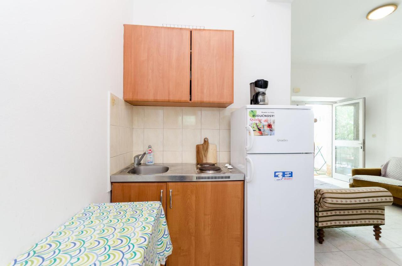 Apartments Massimo Ровин Екстериор снимка